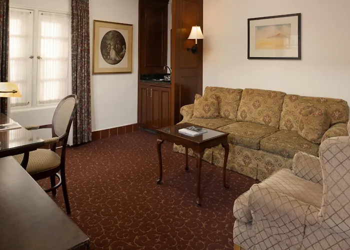 Hotel Arizona Tucson
