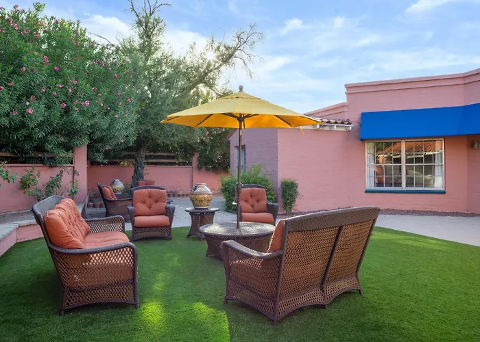 Arizona Hotel 4*