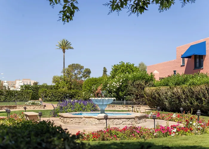 Arizona Hotel 4*